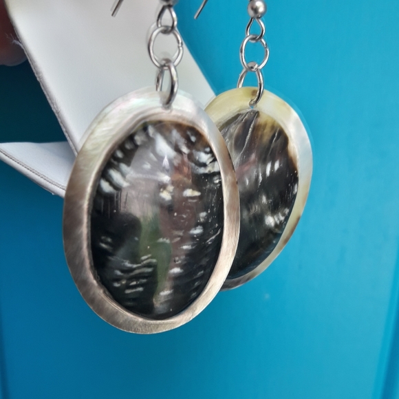 Round Drop Earrings Shell Mother of Pearl Jewelry - Picture 8 of 14